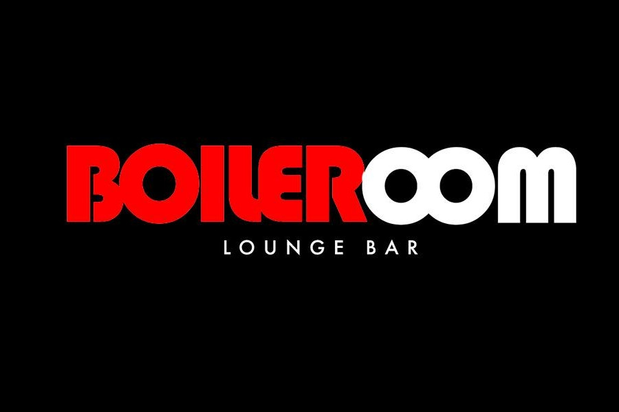 Logo de Boileroom Lounge Bar con letras llamativas en rojo y blanco sobre fondo negro.